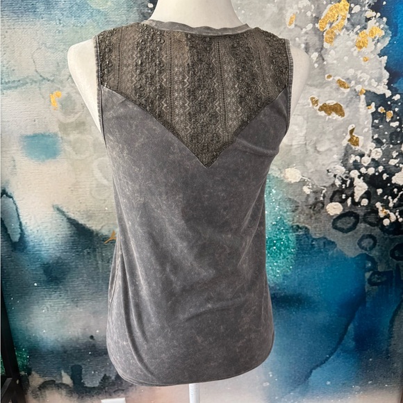BKE | Mineral Wash Fringe Tank Top - Picture 4 of 8